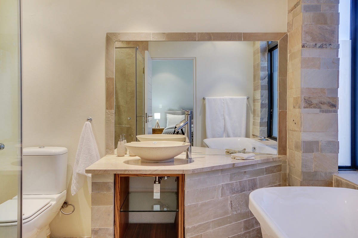 4 Bedrooms Bedrooms, ,4 BathroomsBathrooms,Villa,Vacation Rental,32807331